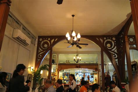 claude's le cafe de ville davao city